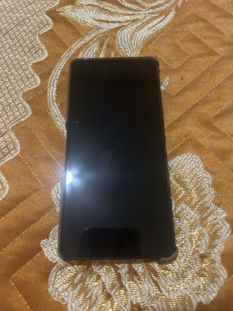 Продается Asus Rog Phone 8 состояние идеальное