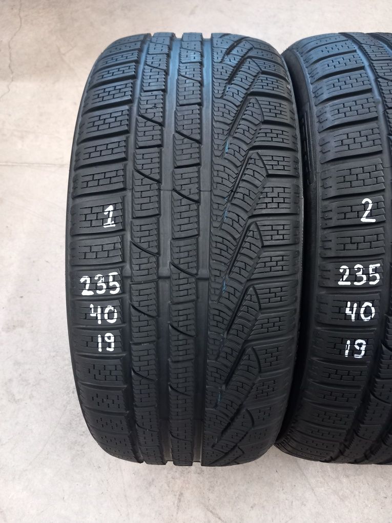 235/40R19 92V 4бр.PIRELLI WINTER Неразличими от НОВИ
