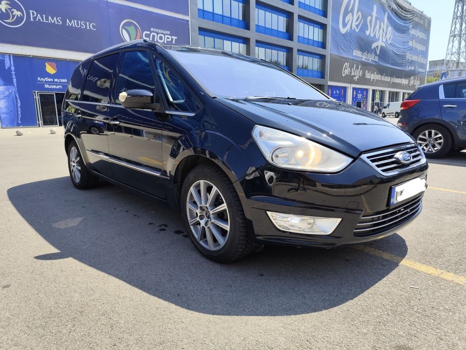 Ford Galaxy GHIA