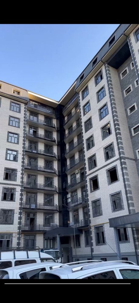 Продается 3-х комнатная квартира В Центре за кв 1050$