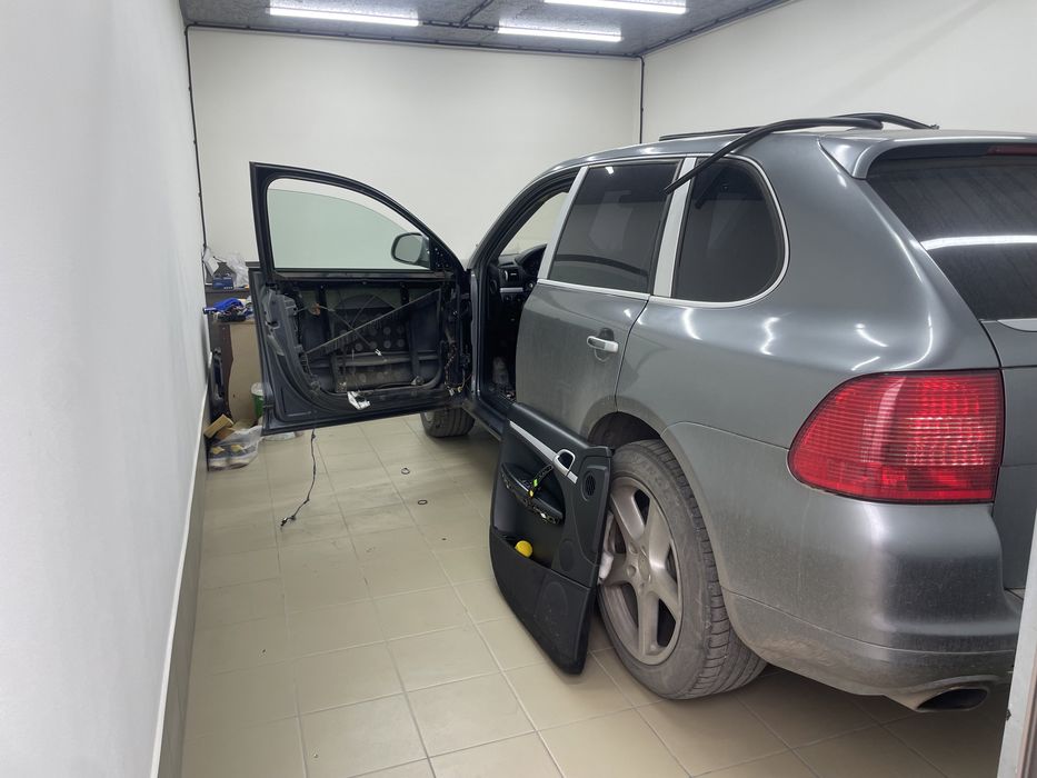 Туарег Cayenne установка и ремонт стеклоподемника