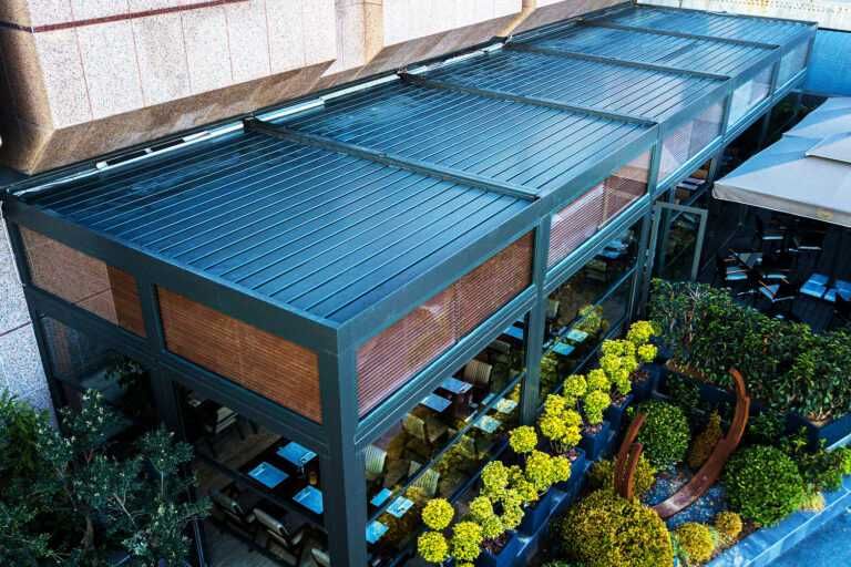 Foisoare,terase lemn/Pergole aluminiu/ Inchideri cu sticla securizata