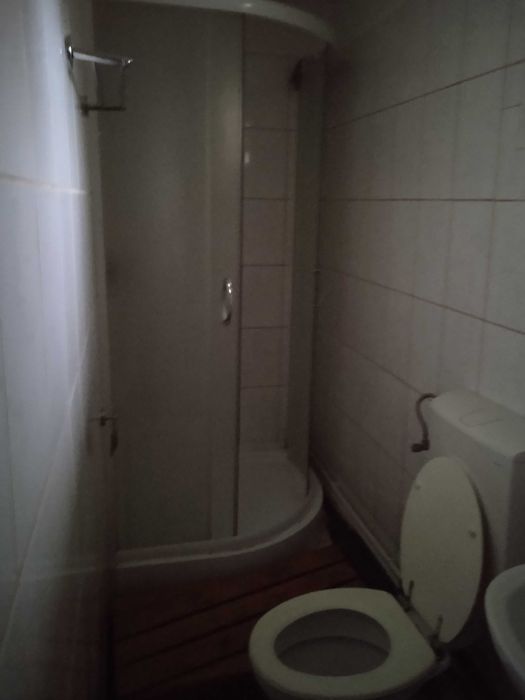 Inchiriez casa lá Tara jud.Salaj