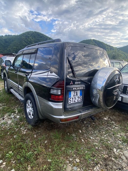 Dezmembrez Mitsubishi Pajero 3.2 DID