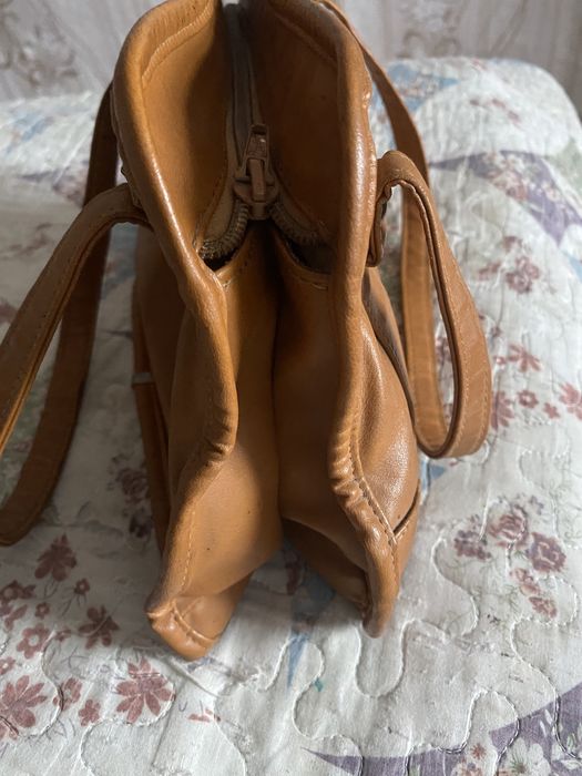 Сумочка женская продам