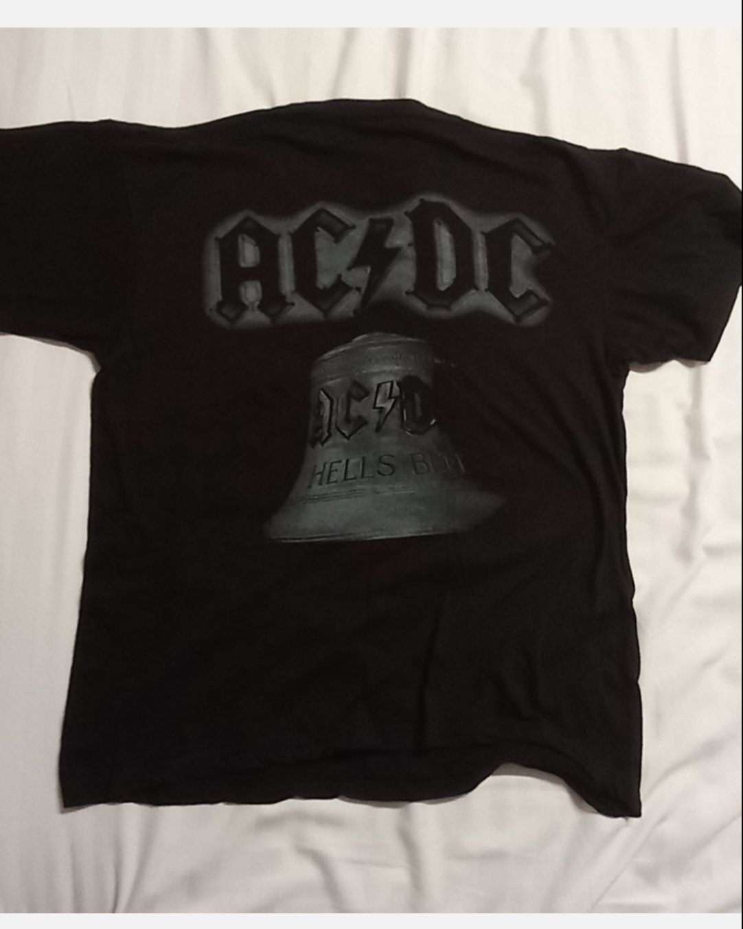 Tricou deosebit cu ACDC