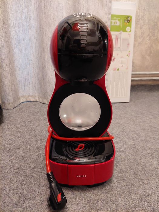 Aparat cafea cu capsule