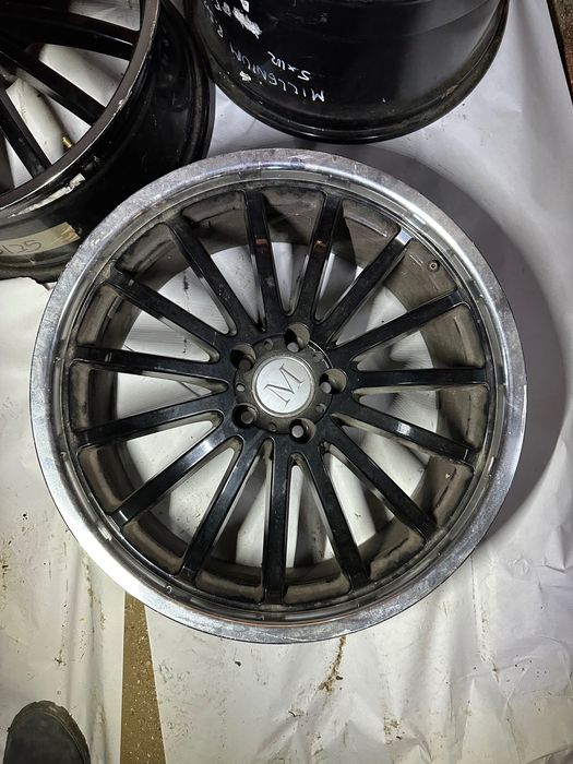 Mandrus FE71 Mercedes джанти 20 цола