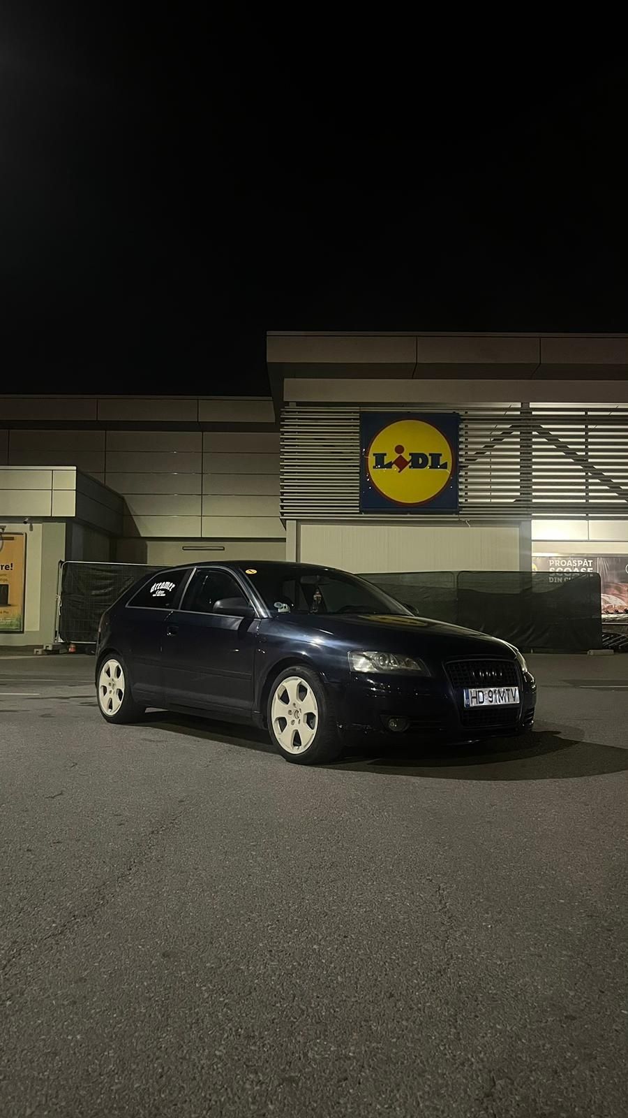 Vând Audi A3 8P 1.9 TDI