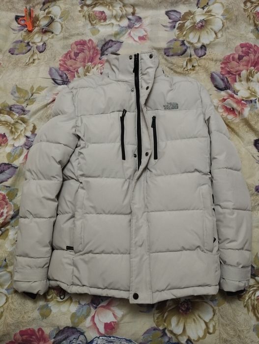 Продам куртки подростковые