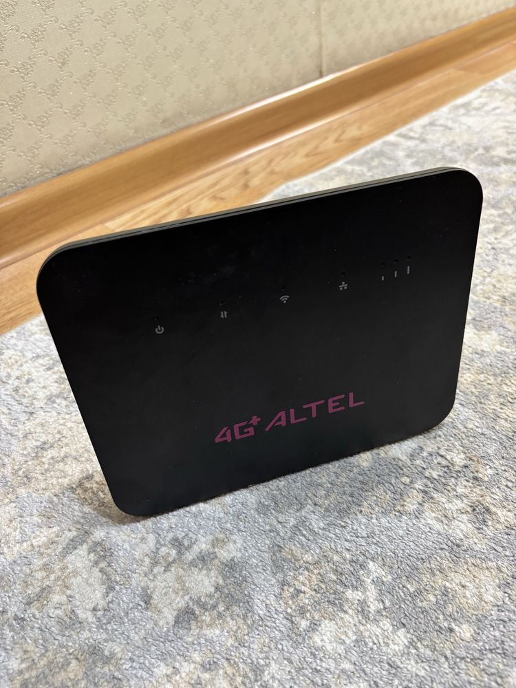 Продаю Altel 4G+ роутер