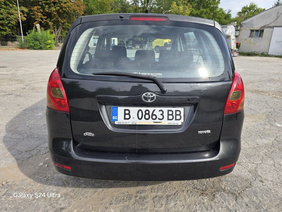Toyota Corolla Verso, 2.0, 2002 г.