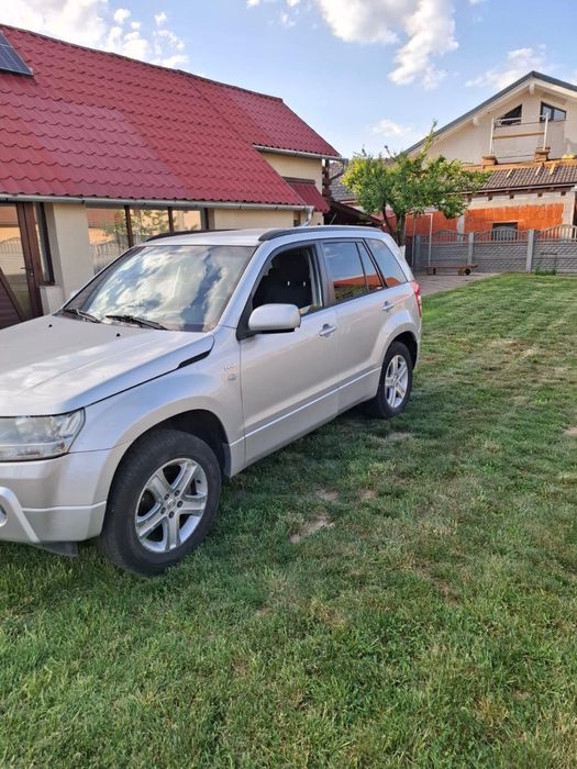 Vand urgent Grand Vitara 1,9 dci