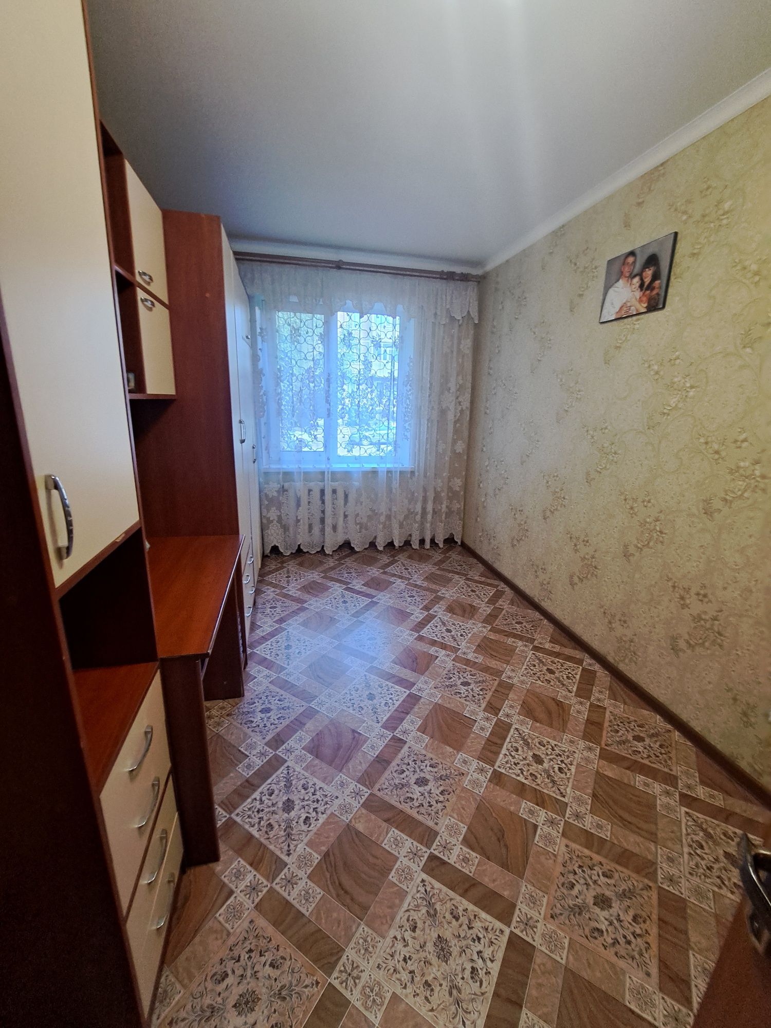 Продаём трехкомнатную квартиру на Горке Дружбы