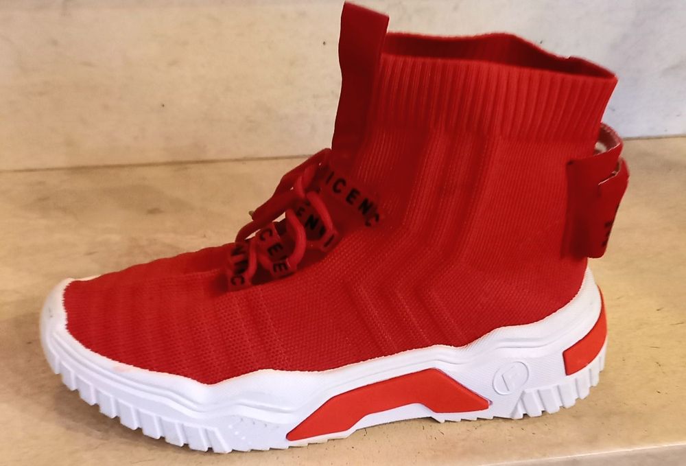 Сникърси FEEL BOTINELLI от нова колекция