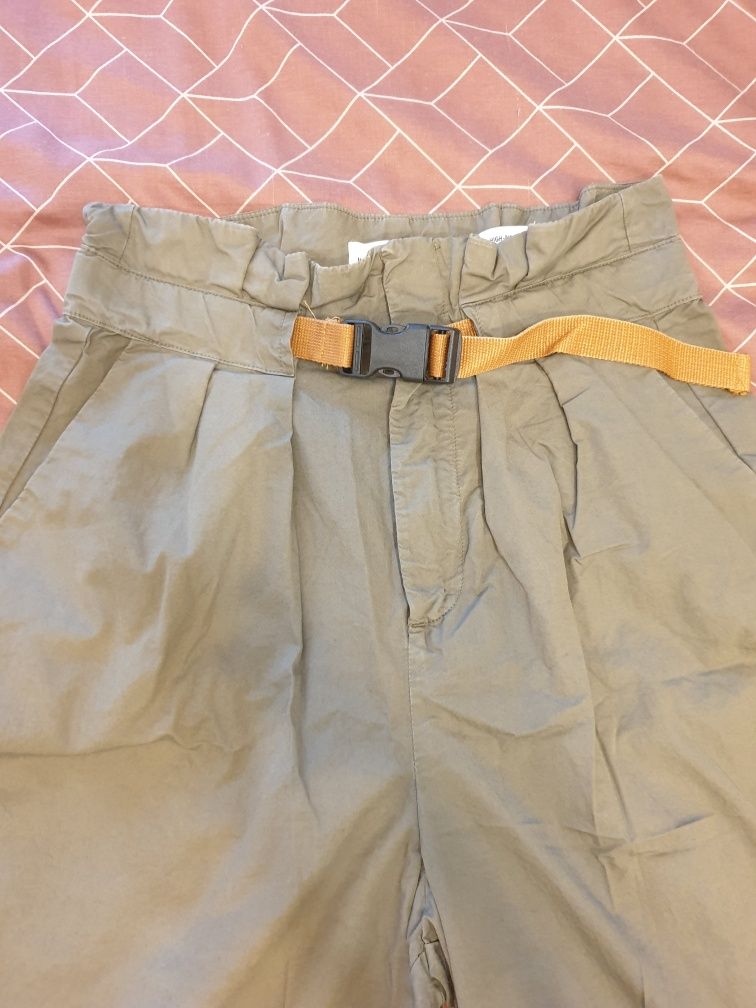 Vand fustă-pantalon HOLISTER marimea S