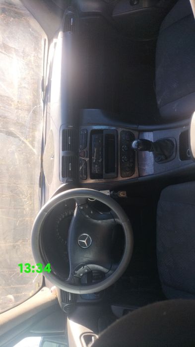 Vând sau schimb Mercedes c220