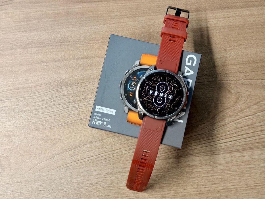Garmin Fenix 8 47 AMOLED Titan Sapphire