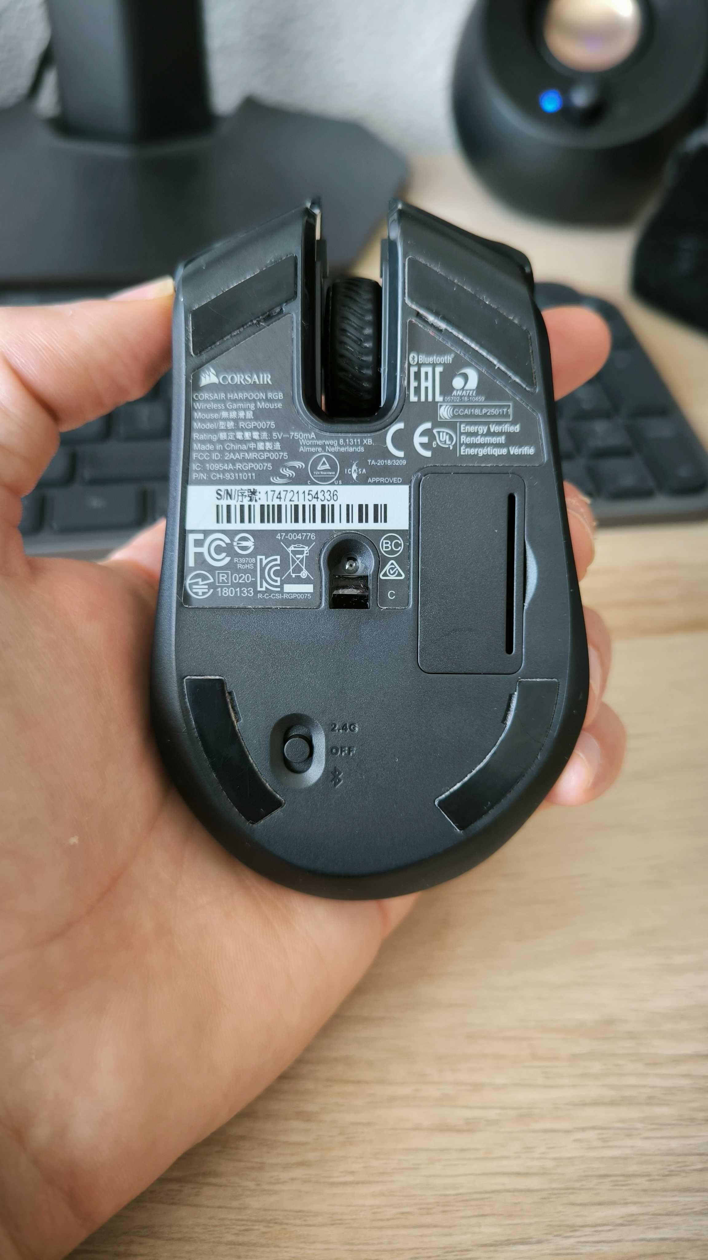 Гейминг мишка Corsair Harpoon RGB Wireless