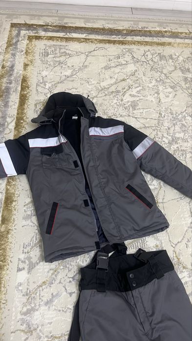 Зимний куртка новый