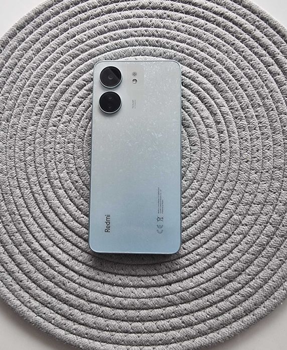 Xiaomi Redmi 13C in stare NOUA, Alb Glaciar, 128 GB, 6 GB RAM