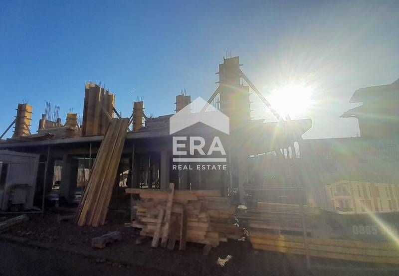 Продава се Тристаен апартамент в София, Орландовци - 141 кв.м за 1220 €/кв.м - Снимка #2