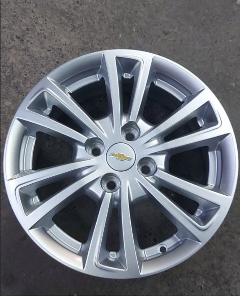 Продам только диски от кобальт оригинал R15