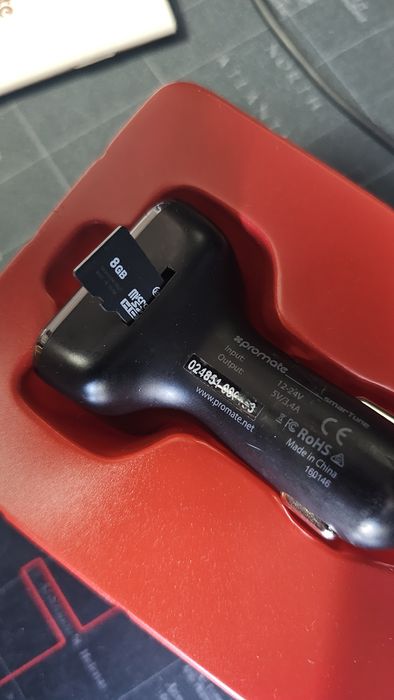 Modulator FM Promate Masina