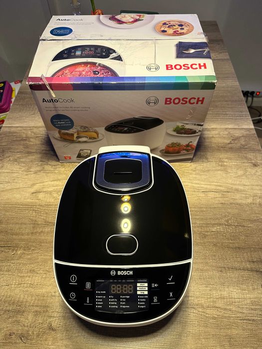 Multicooker Bosch MUC11W12, 5 L - Nou, nefolosit