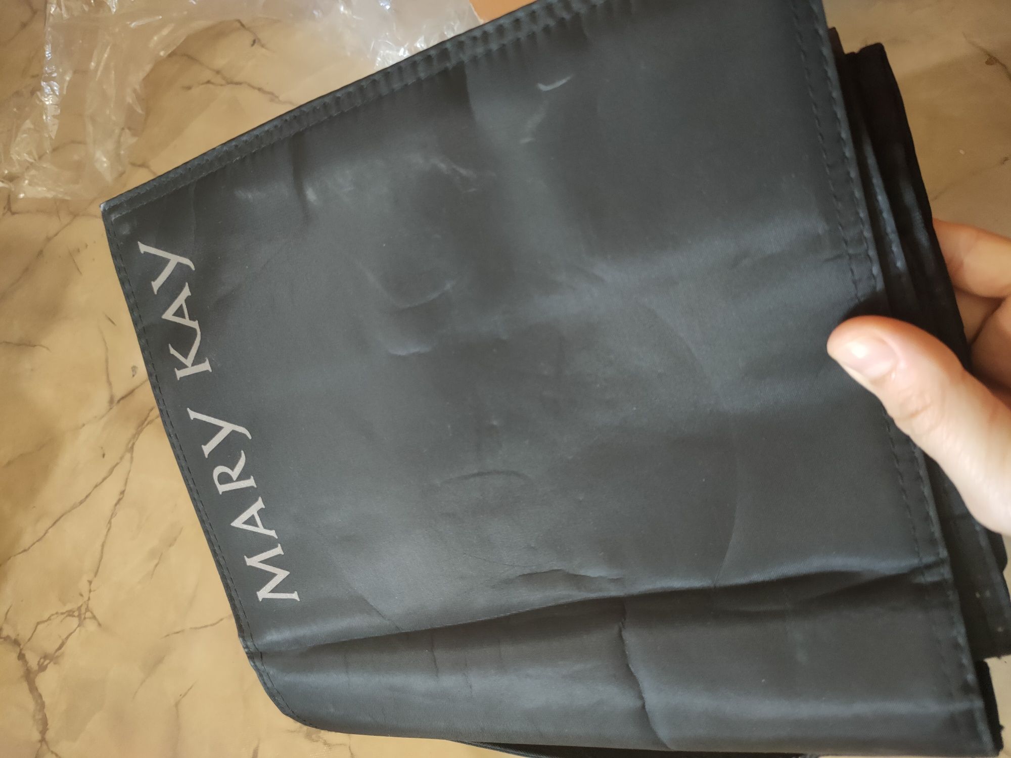 Продам косметичку несессер