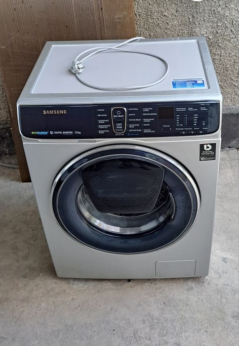 Продам машинку Samsung EcoBuble.  7кг