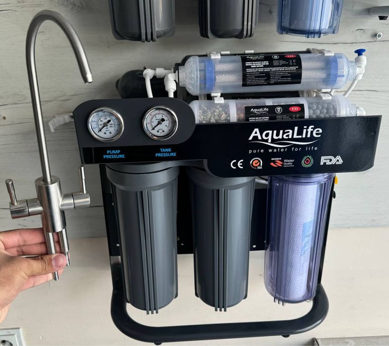 Система обратного осмоса 8 ступеней очистки воды (под мойку)