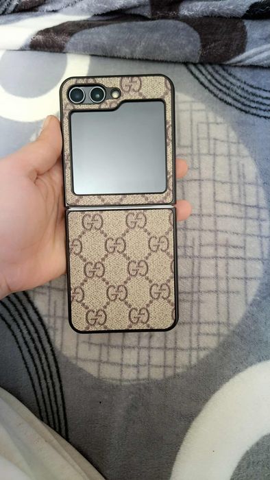 Vând Samsung Z Flip 5