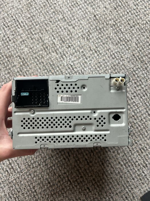 Casetofon original skoda fabia 1 2011