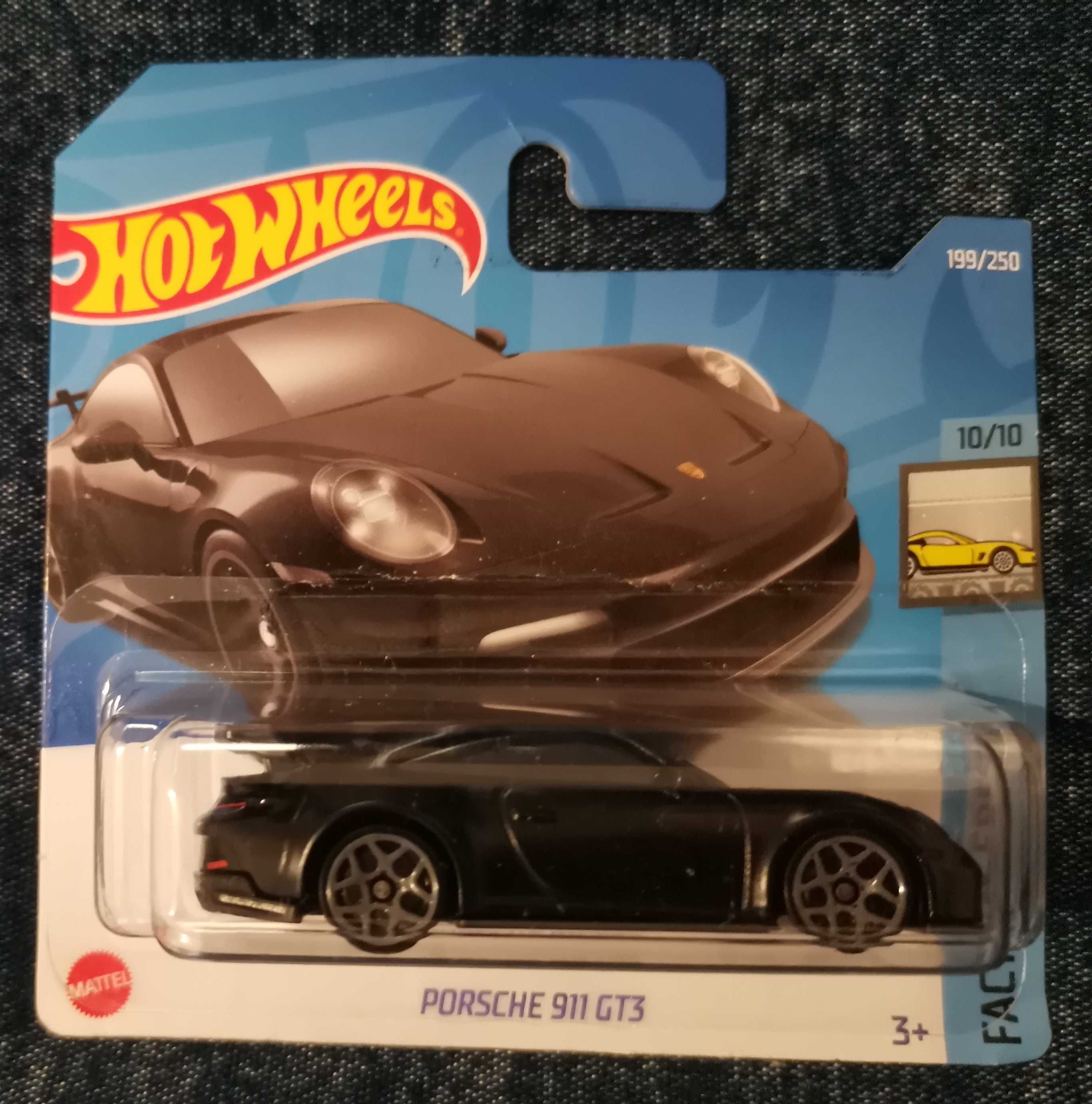 Hot Wheels модели на марките Chevy, Porsche, Audi, Ford и Tesla