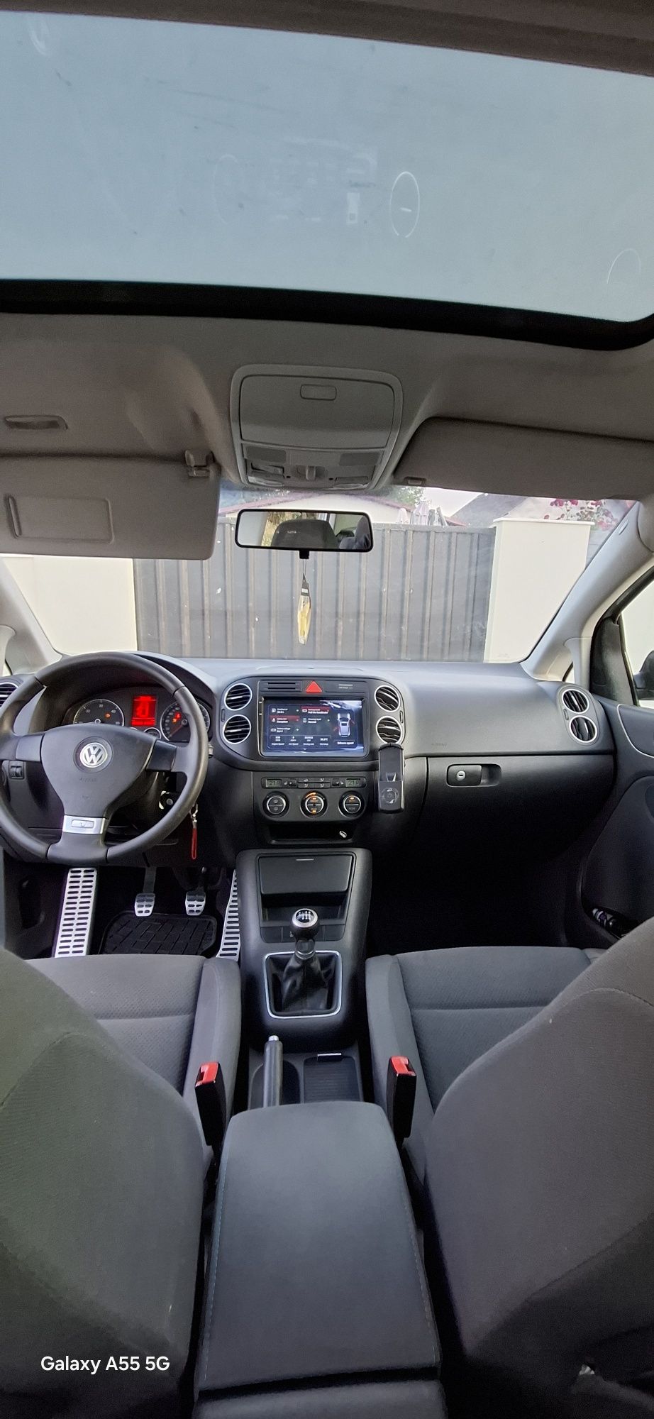 Vând VW Golf Plus TOUR V 1,9 TDI