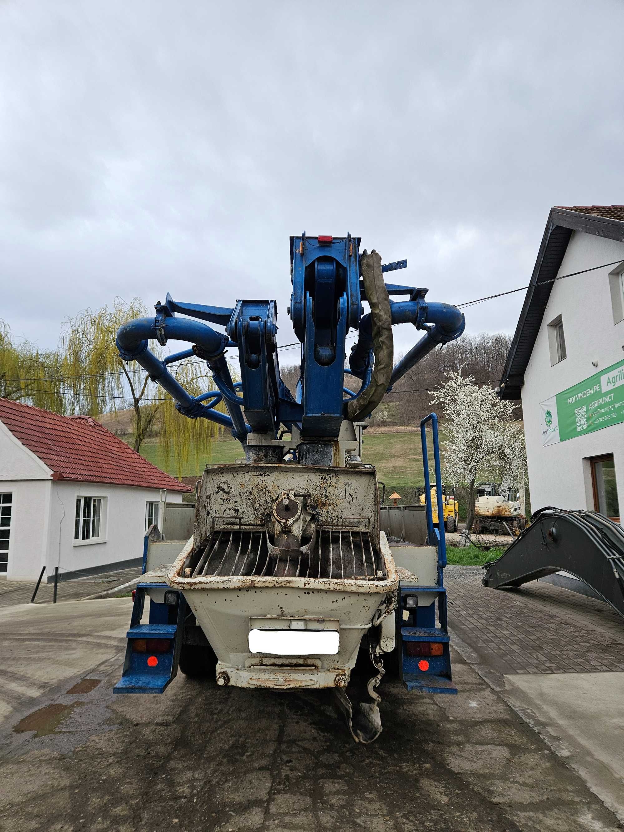 SCHIMB/Vand  Pompa de beton Mercedes SK Putzmeister MT32.4/125