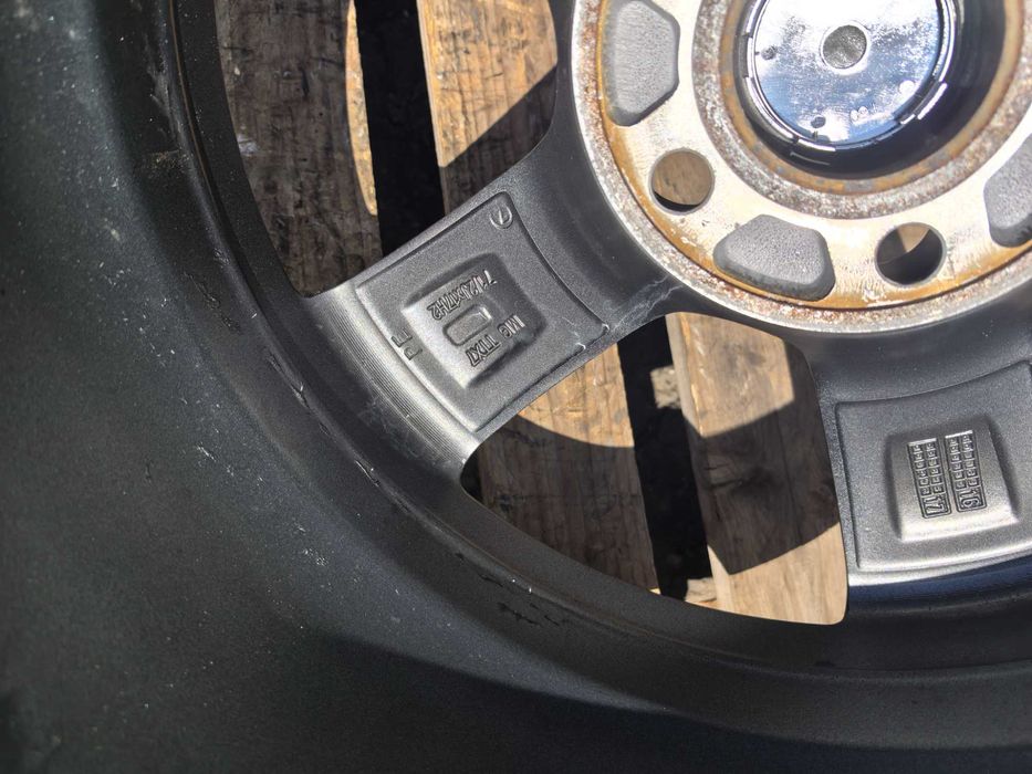 17 цола 5 х 108 мм ФОРД / Волво - 7,5 Инча - ЕТ 55