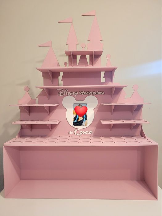 Етажерка Disney Замък за Магически Аудио Приказки – книги и фигурки.