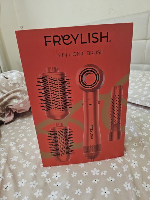 Сешоар, четка и маша за коса 4в1 FREYLISH