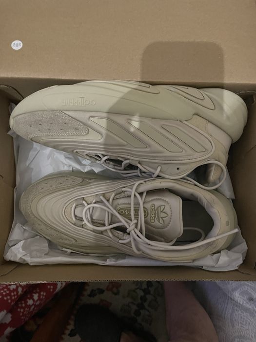 Pantofi sport adidas ,marimea 42