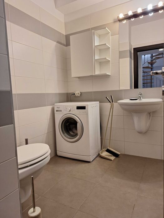 Penthouse elegant,81 mp, Serena Apartments, 500m de Parcul Carol