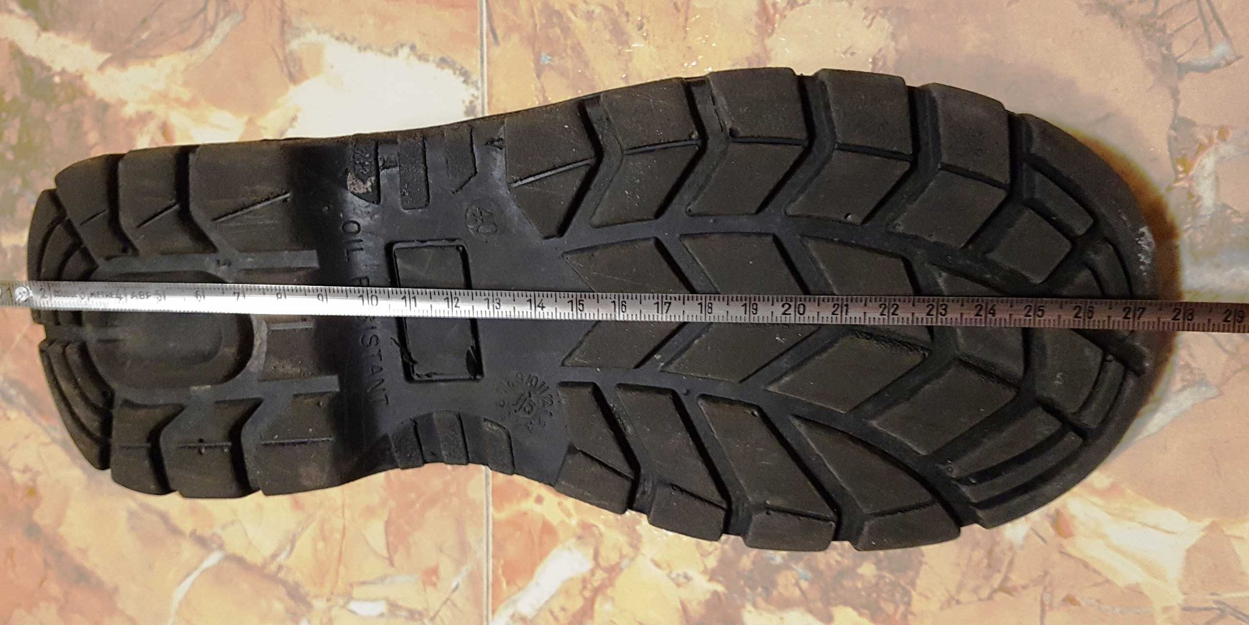 продавам обувки Viper S3