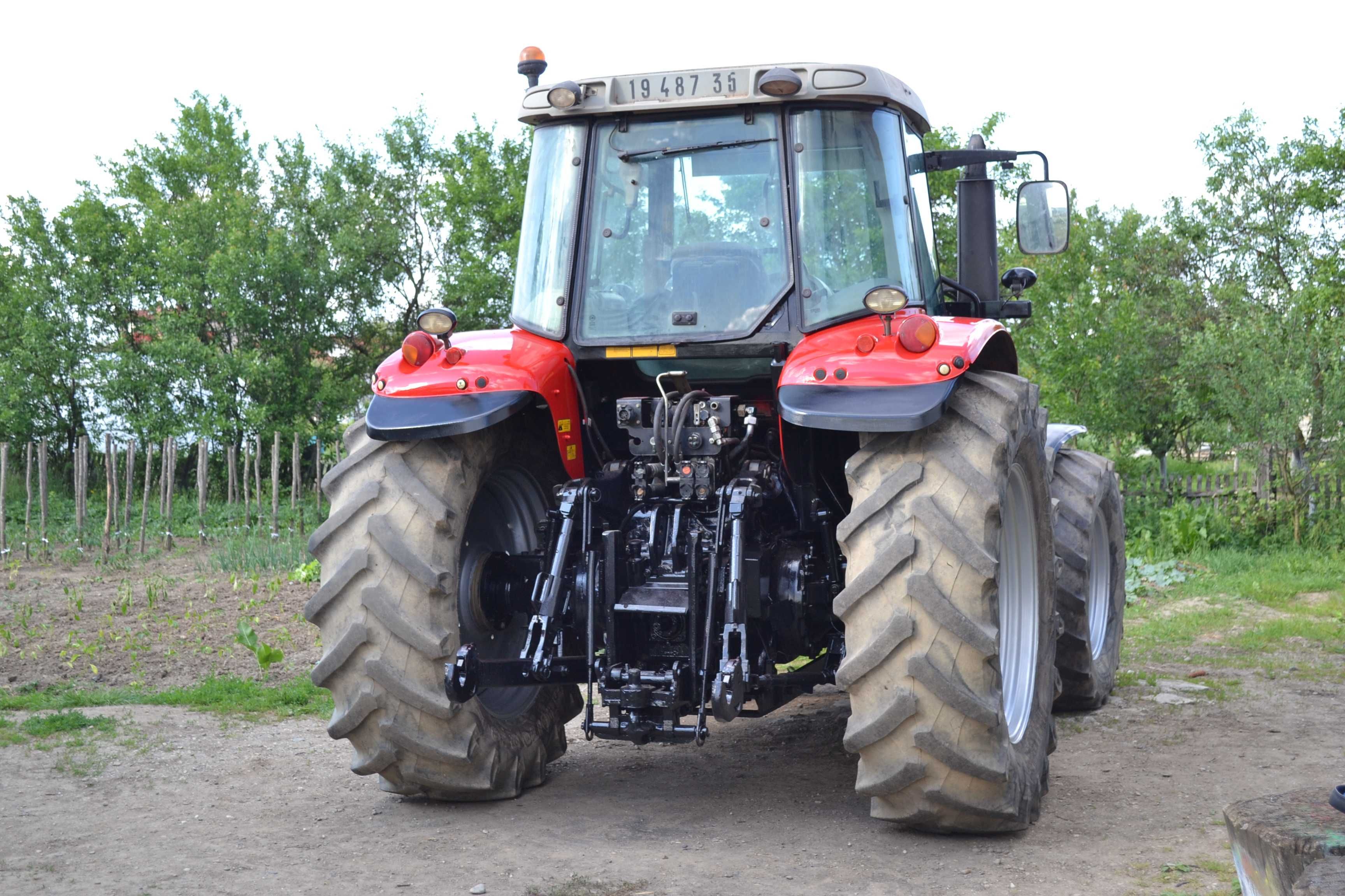 Tractor Massey Ferguson 7465