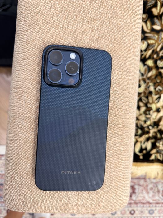 iPhone 15 pro max 256 gb синий с чехлом питака оригинал