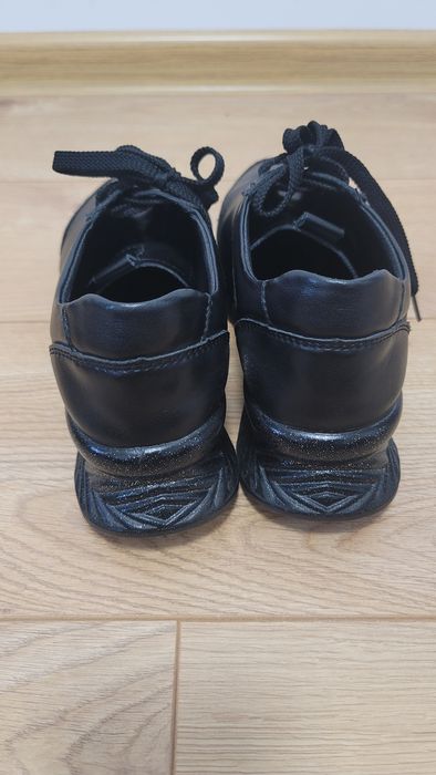 Обувки естествена кожа