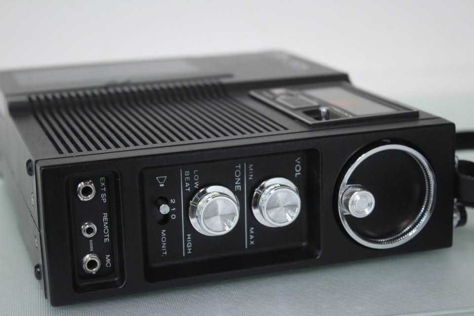 Mini portabil Aiwa TRP-501.
