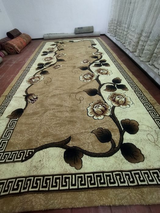 Гилем сатылады. Размер 2.5×5.