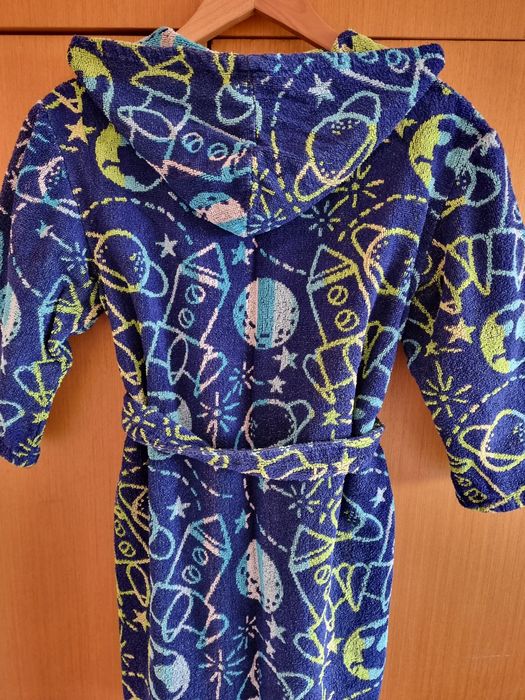 Детски халат за момче 134