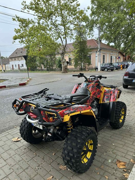 Vând Can Am Outlander 800